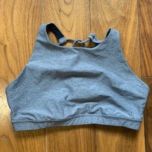 Lululemon high neck sports bra